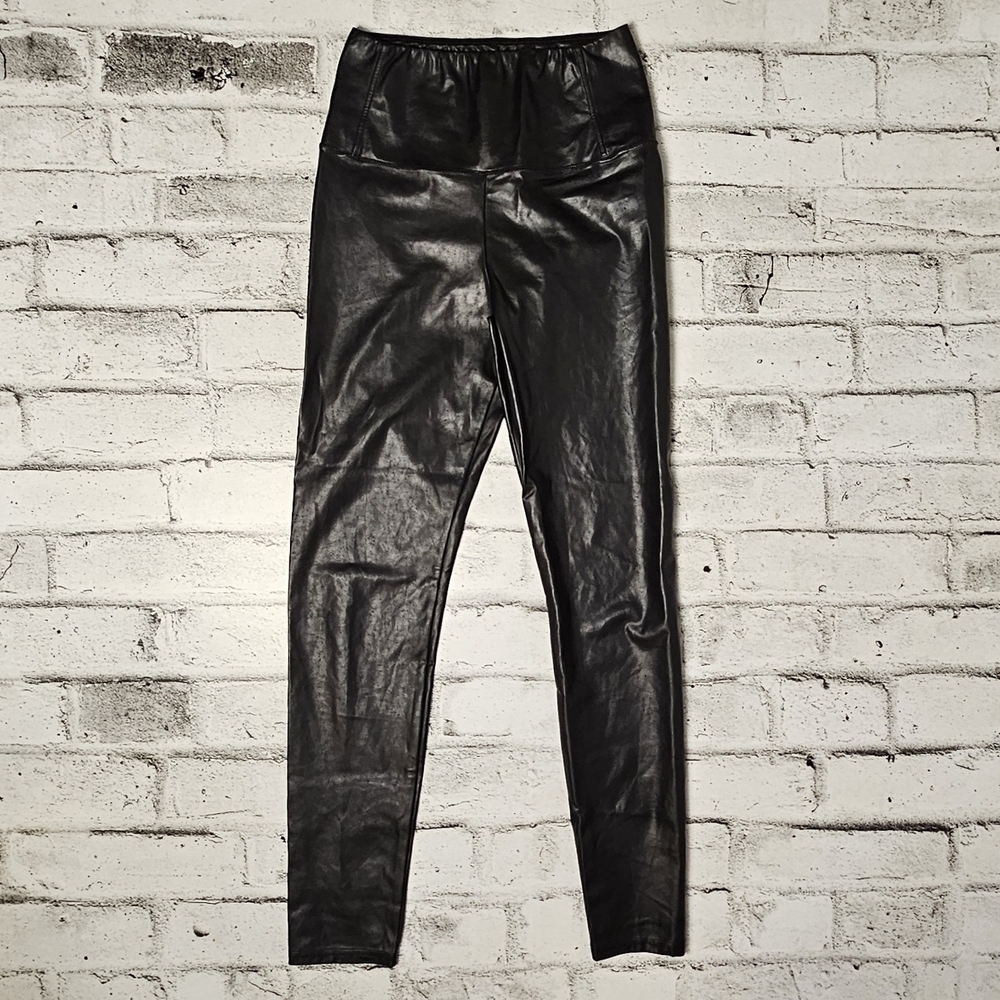 Wilfred Free Faux Leather Pants Black โข High Stretch โข Size M